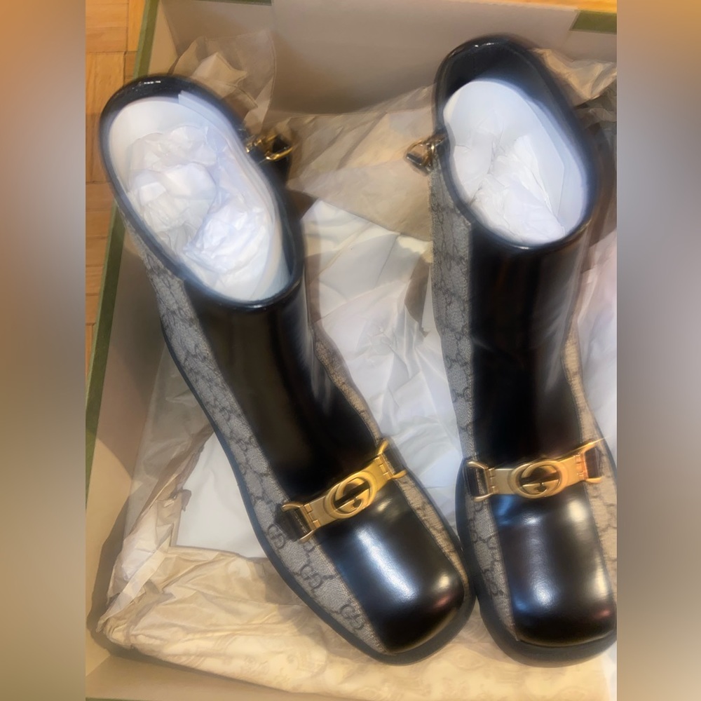 Brand NIB Gucci Tessuto GG Supreme Magnum Calf Leather Boots! 100% Authentic - Picture 2 of 16